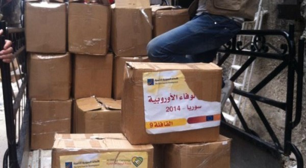 حملة الوفاء والأمانة تدخل 4701 حصة غذائية لمخيم اليرموك